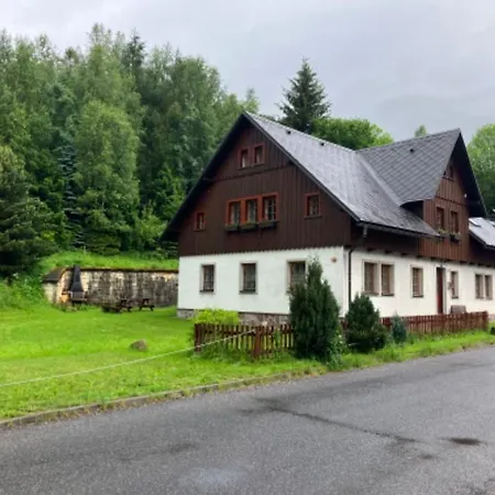 Apartment Apartman Horni Marsov *