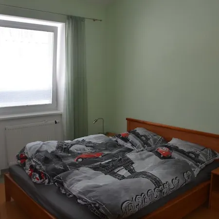 Apartman *